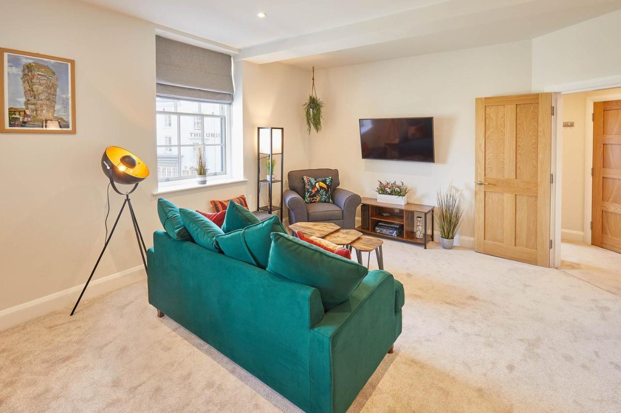 Host & Stay - Market View Ripon Bagian luar foto